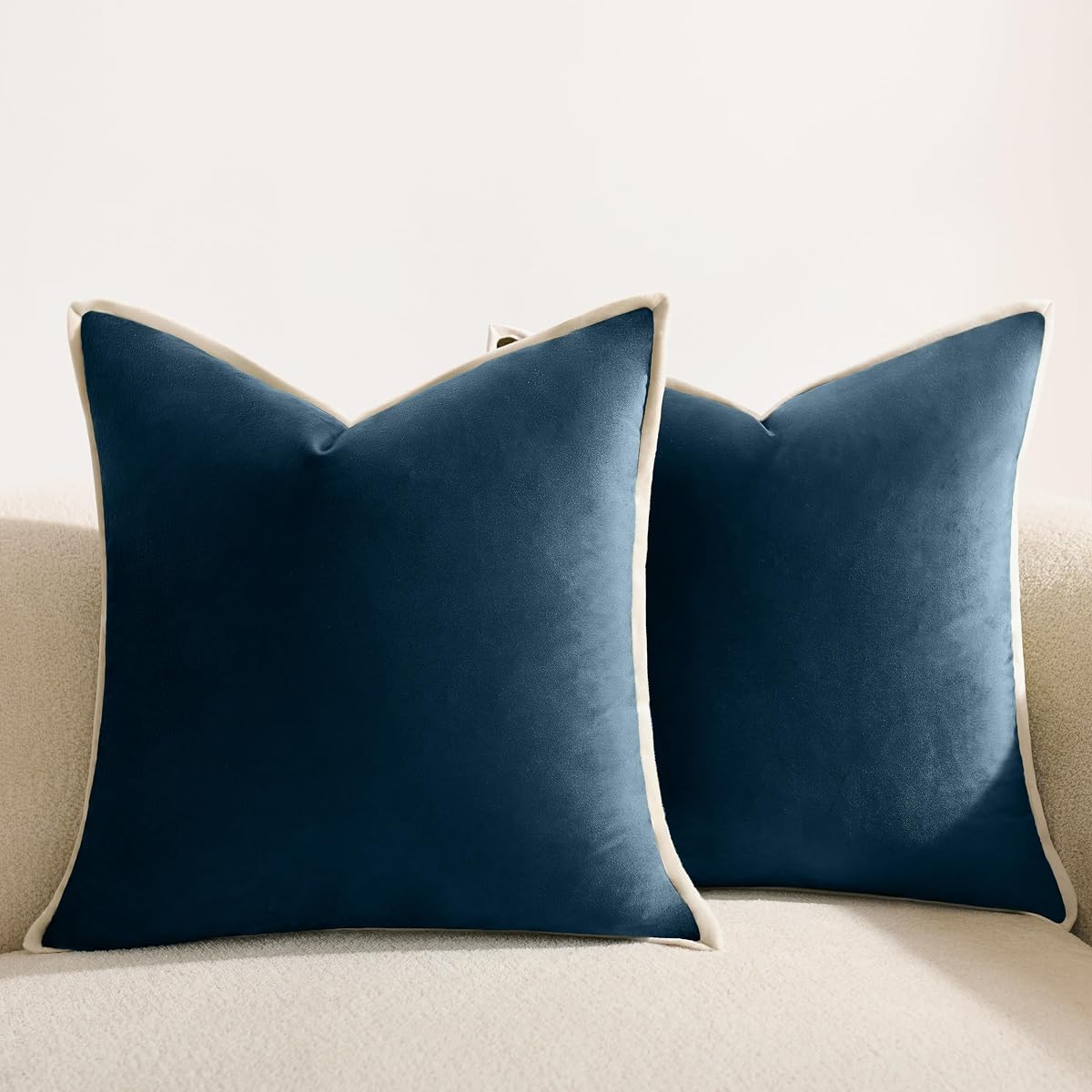 Ultra-Soft Velvet Pillow Covers — Set of 2 — Midnight Navy